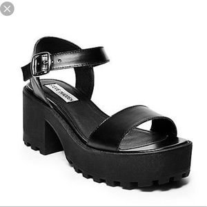 Steve Madden Drabble heels